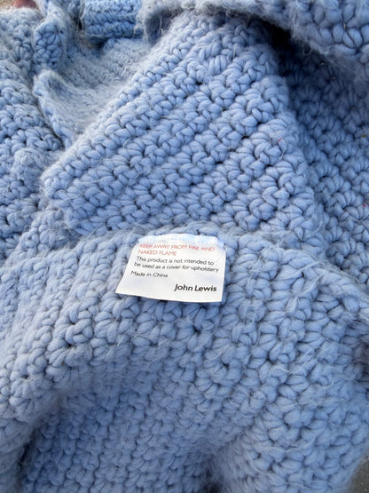 CHUNKY KNIT