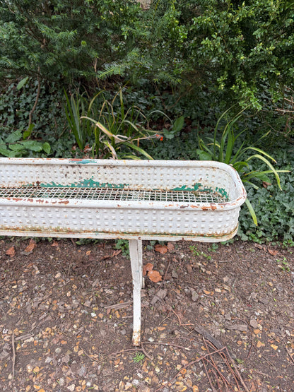 PLANTER