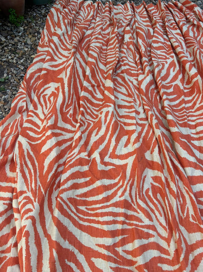 HUGE CURTAIN