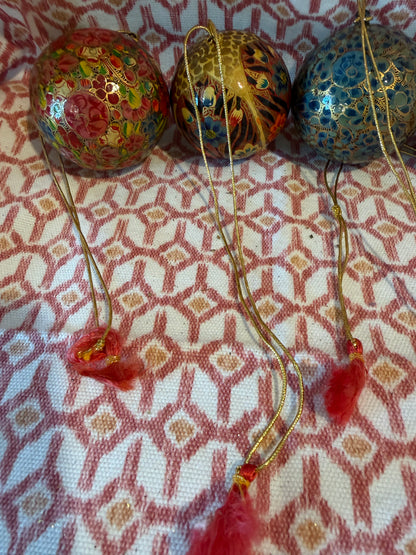 BEAUTIFUL BAUBLES