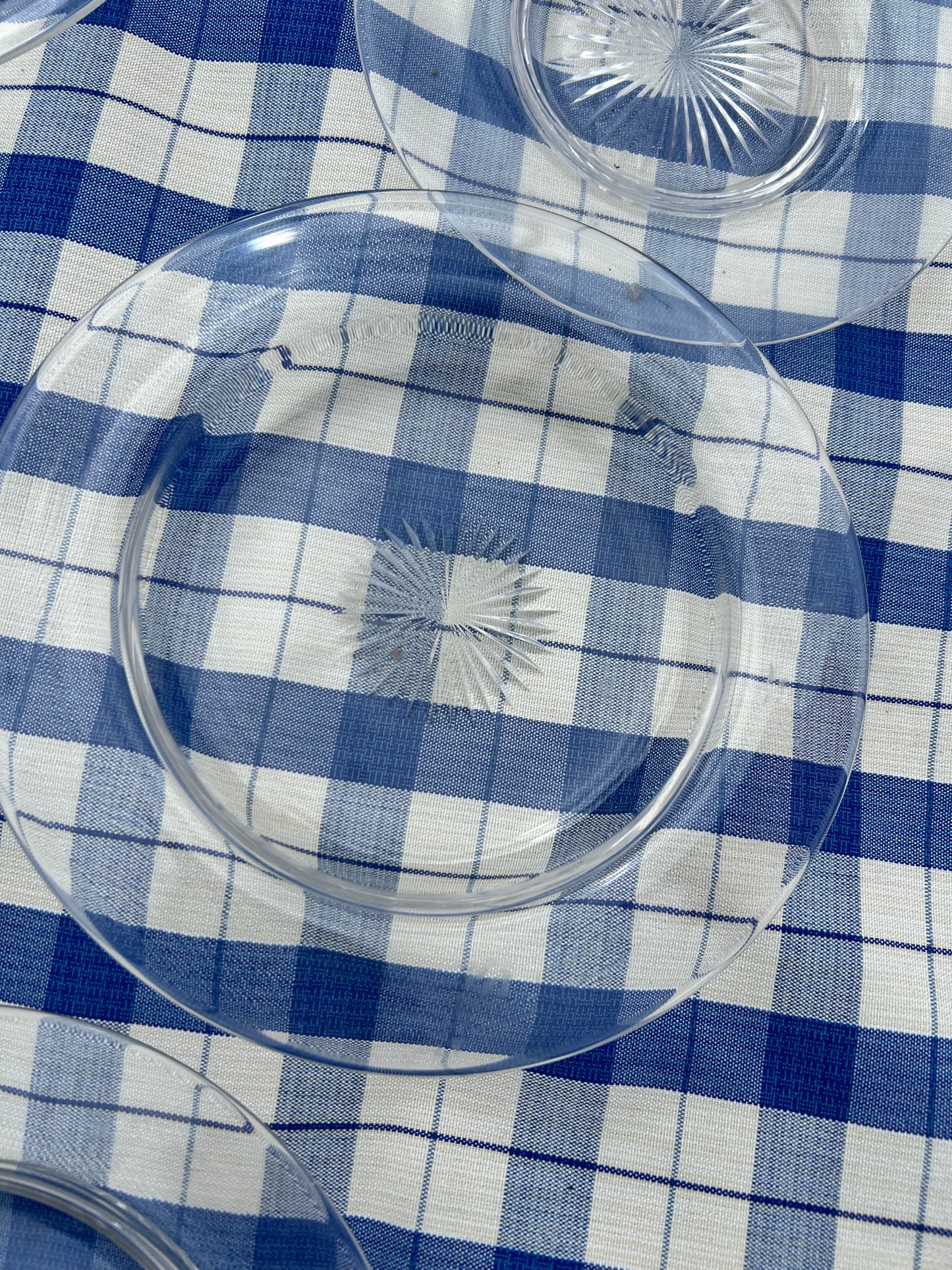 GLASS PLATES