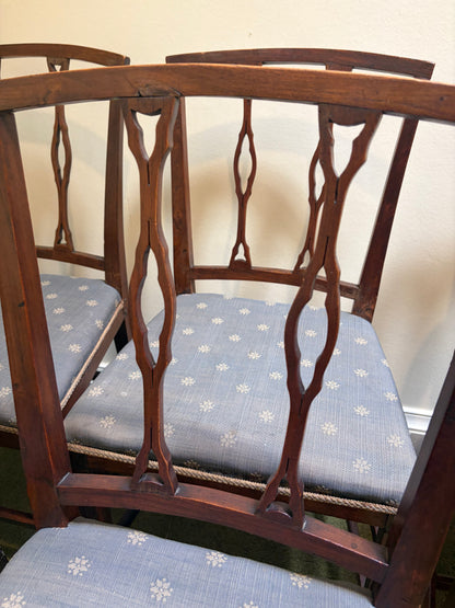 SET OF SIX CHAIRS