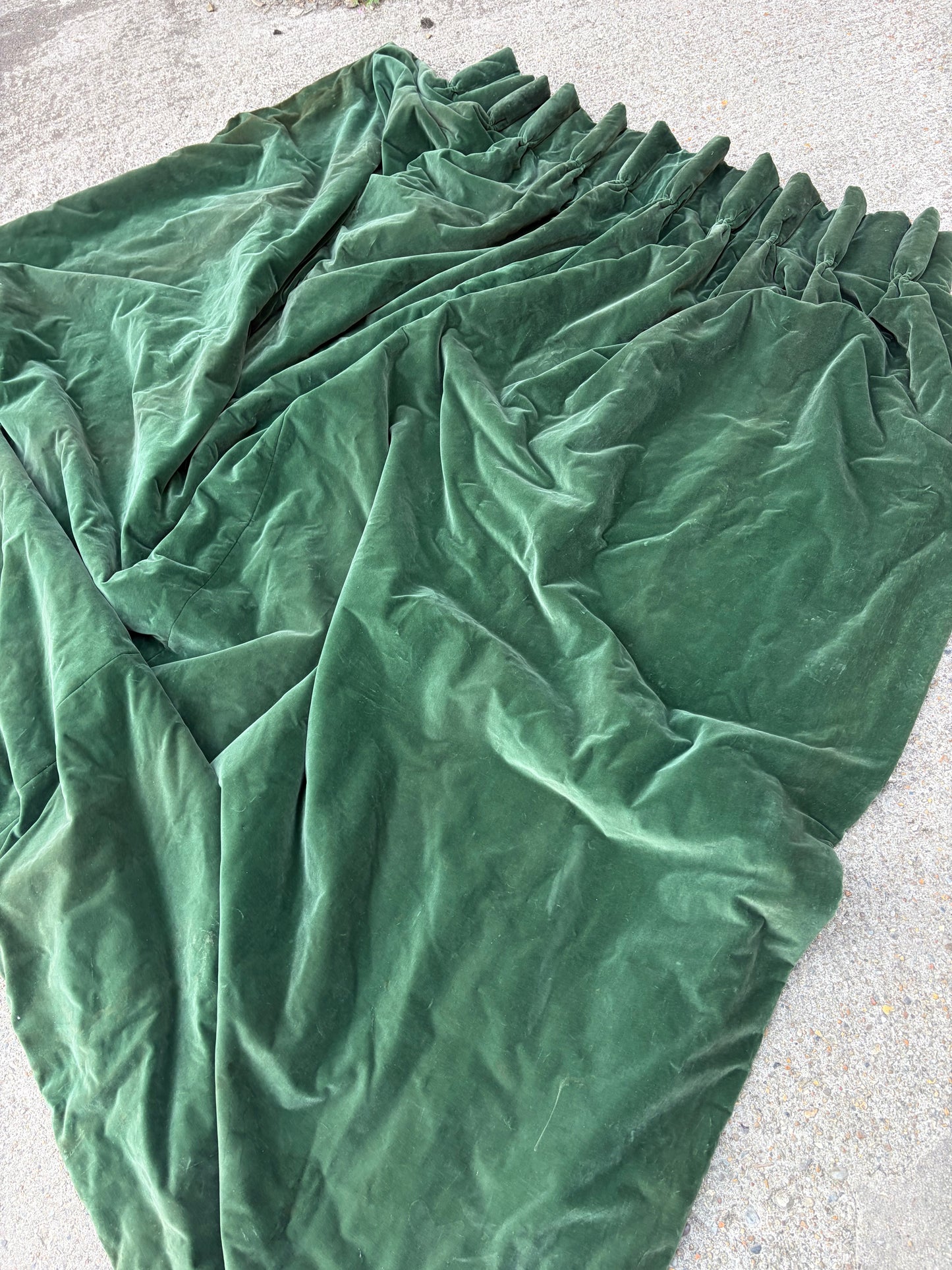VELVET CURTAINS