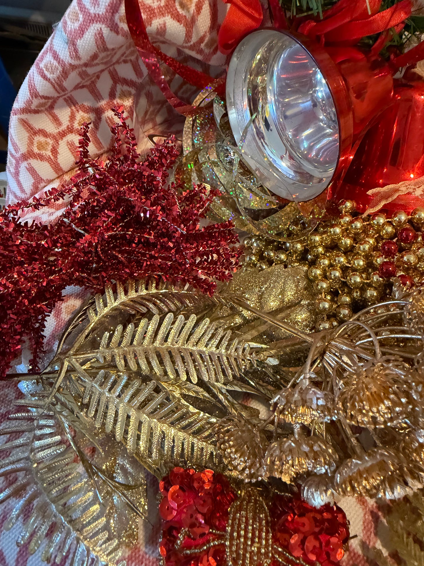 RED AND GOLD DECORATIONS
