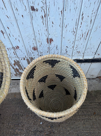 LAUNDRY BASKET