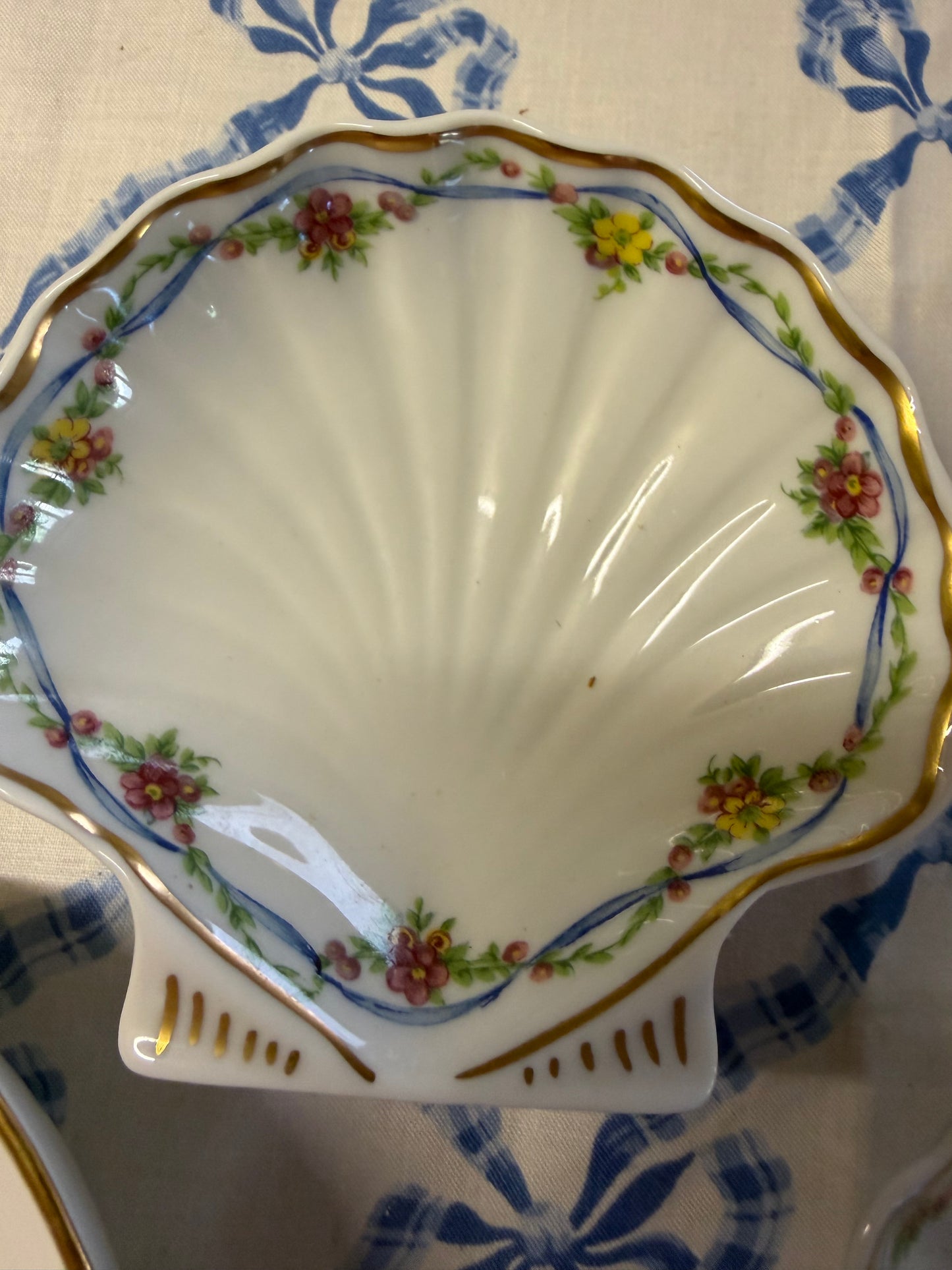 LIMOGES TABLE SET