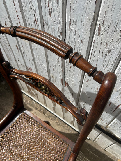 WOODEN CHAIR