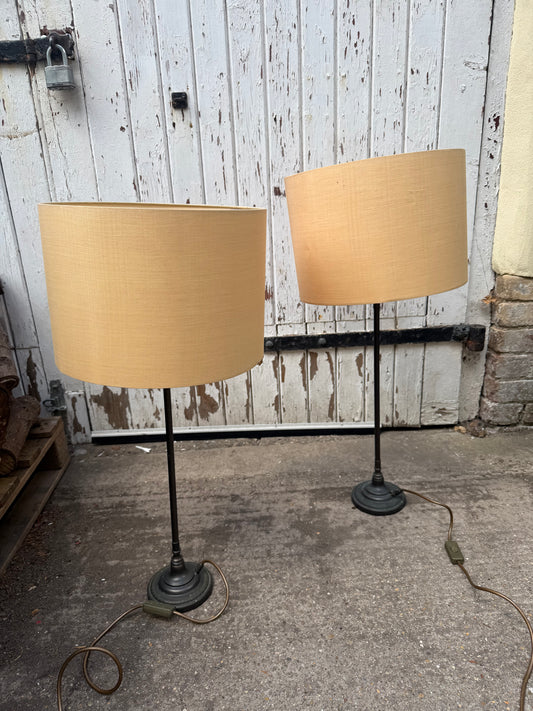 PAIR LAMPS