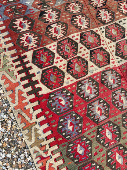 ANTIQUE KILIM