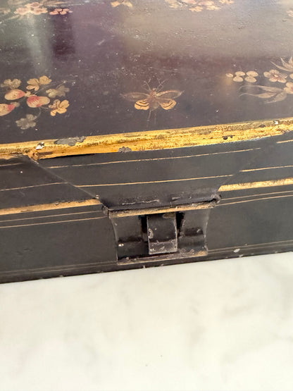 METAL BOX