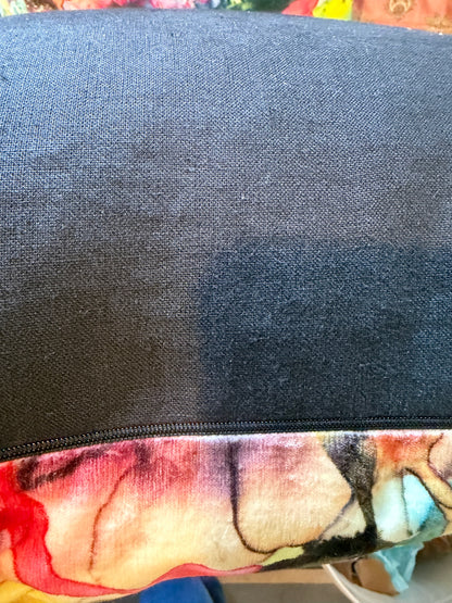 VELVET CUSHIONS