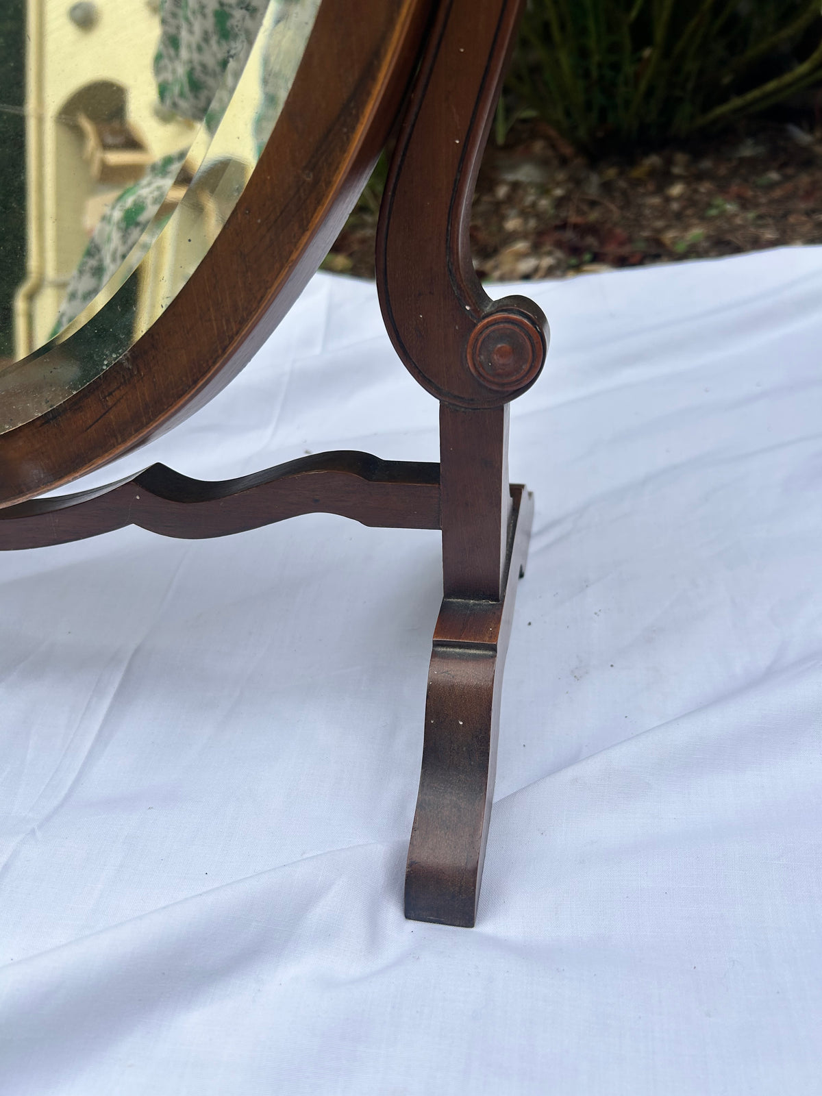 SWING MIRROR