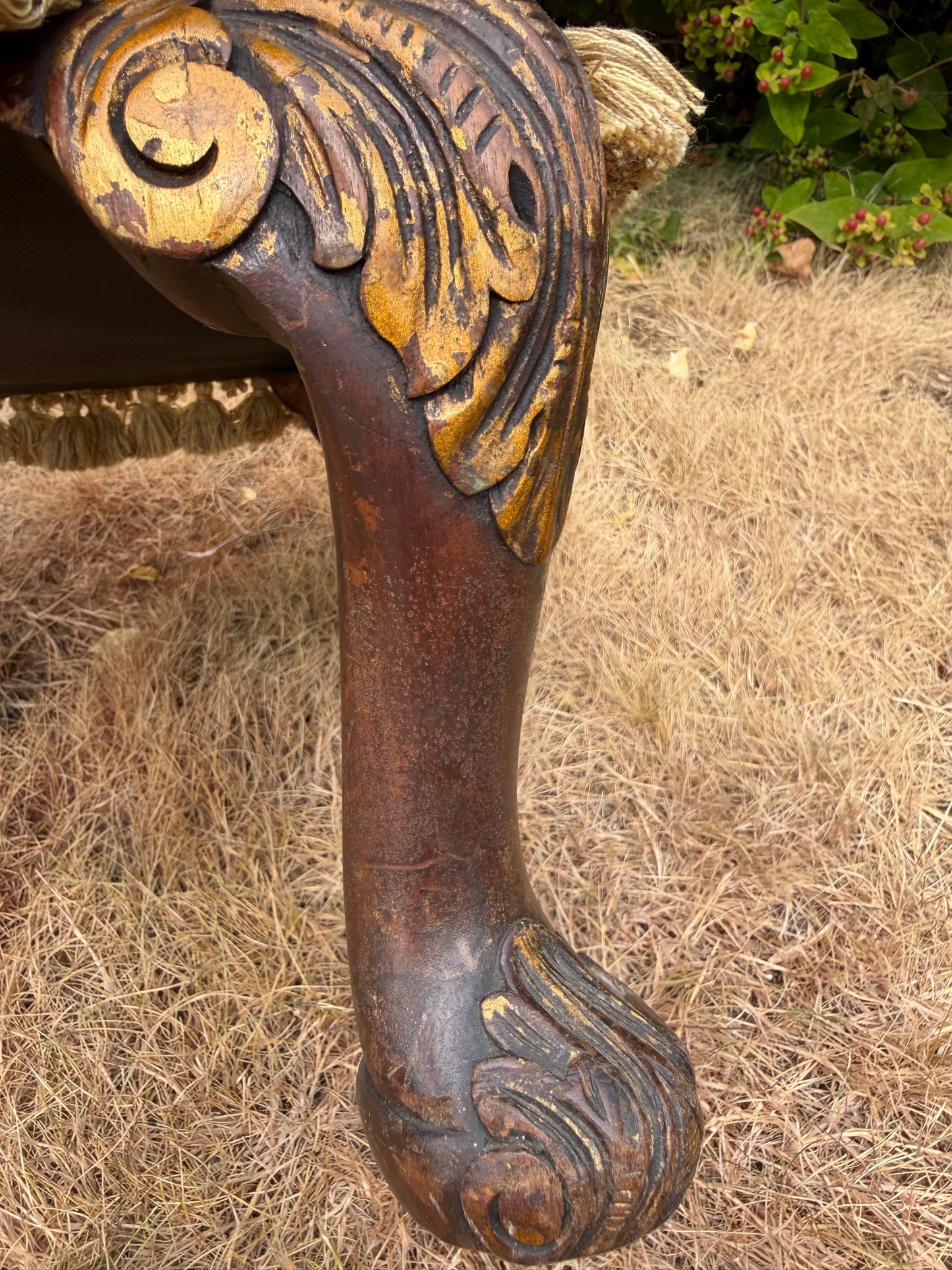 FOOTSTOOL