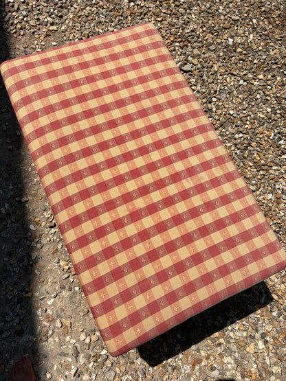 FOOTSTOOL