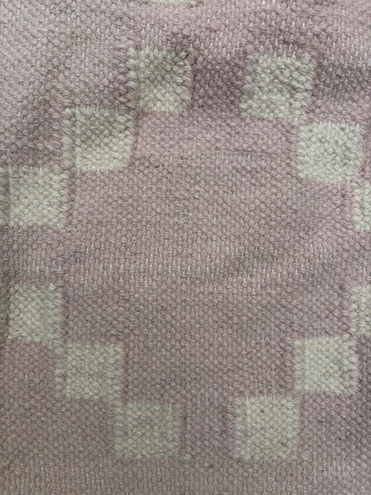 PINK RUG