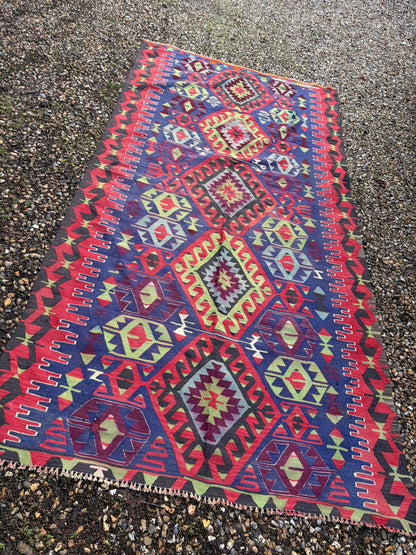 VINTAGE KILIM