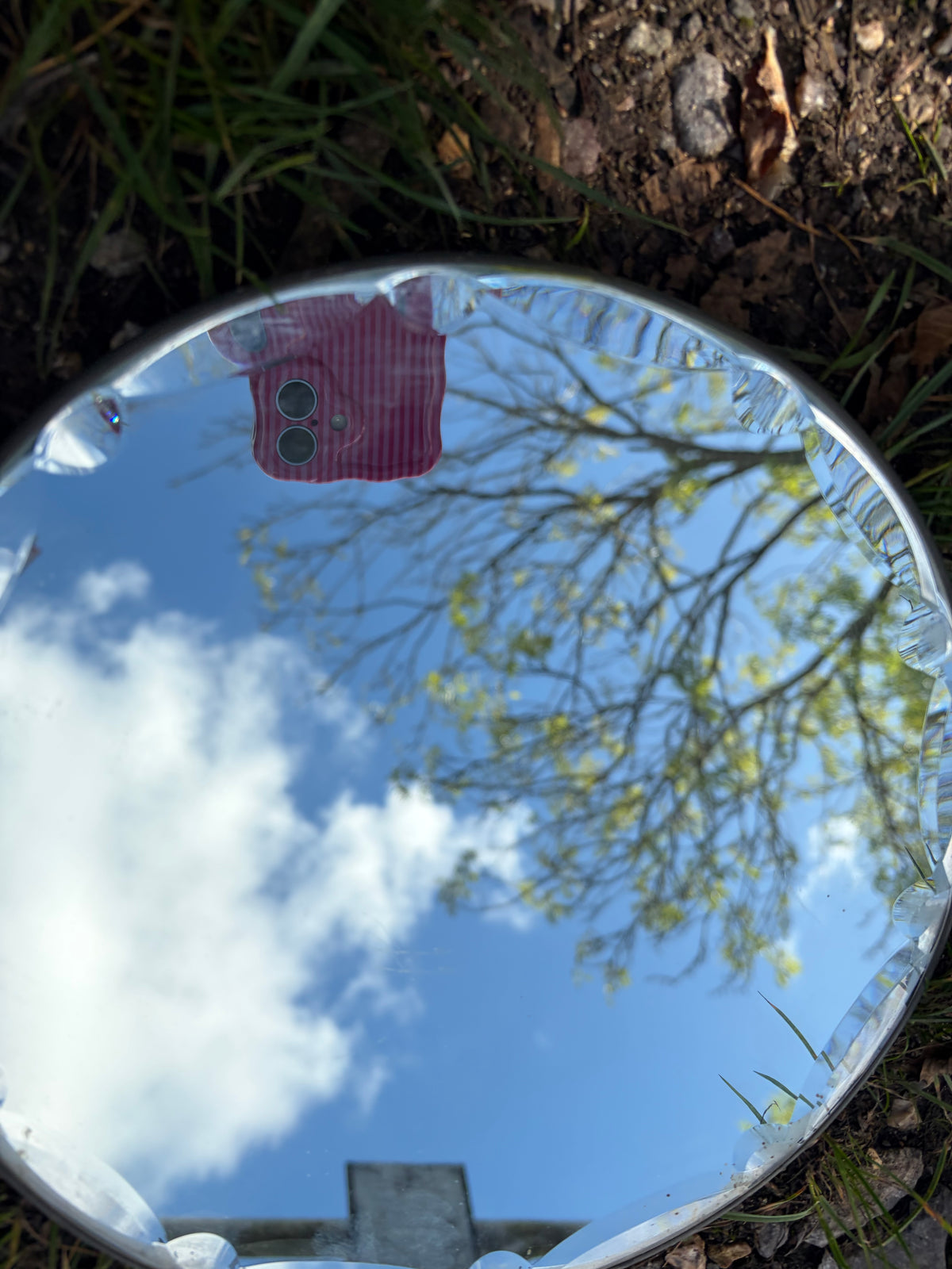 CIRCULAR MIRROR