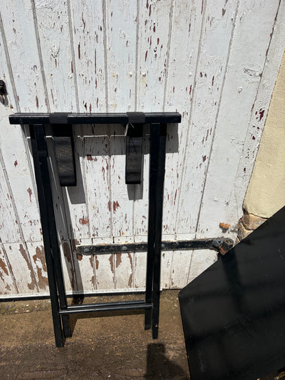 DRINKS TRAY