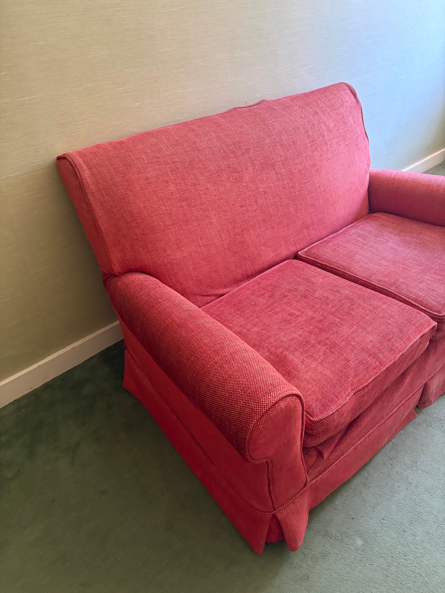 2 SEATER SOFA