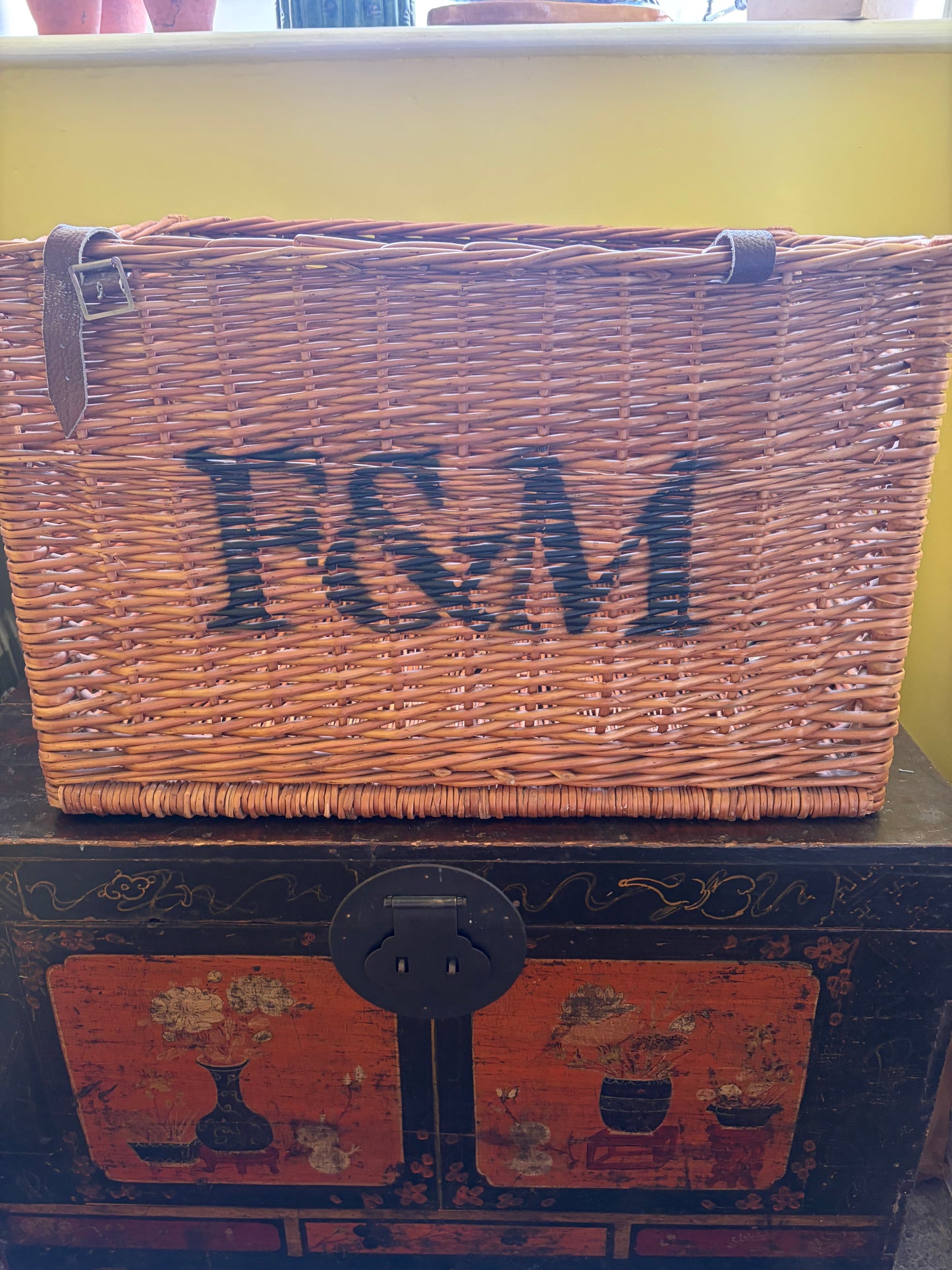 LARGE LOG BASKET