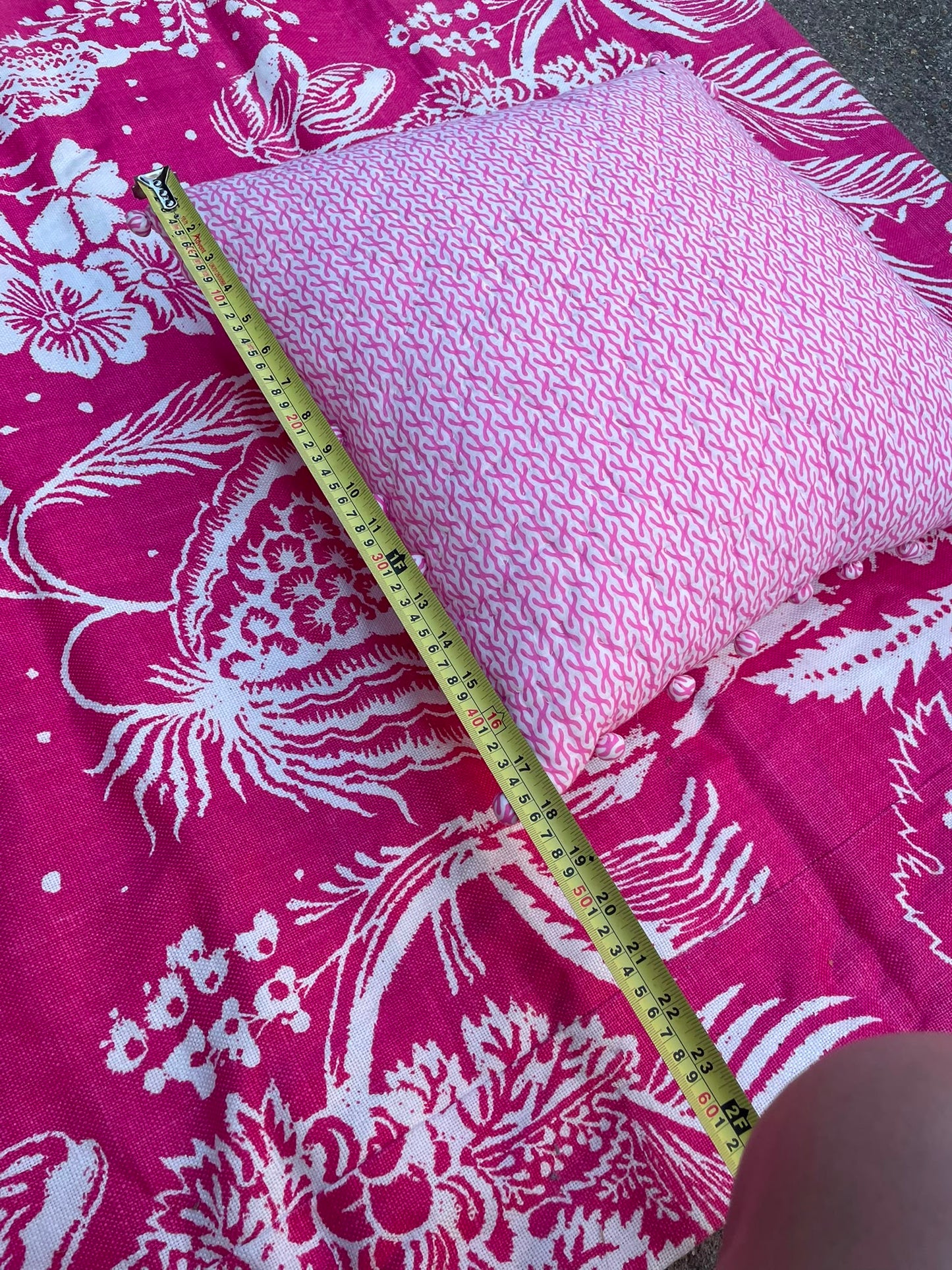 COTTON CUSHION