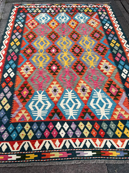 KILIM RUG