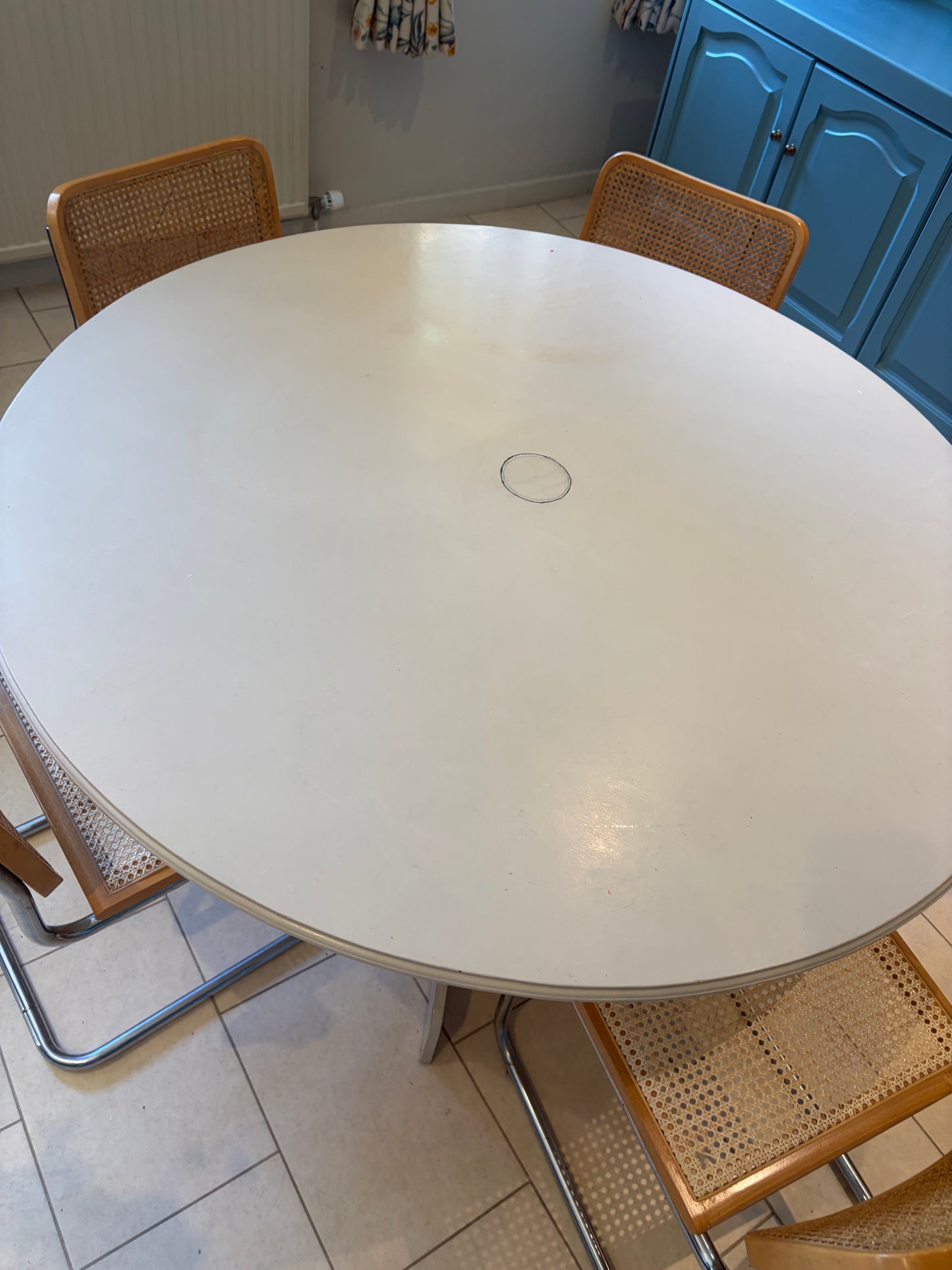 TABLE AND CHAIRS