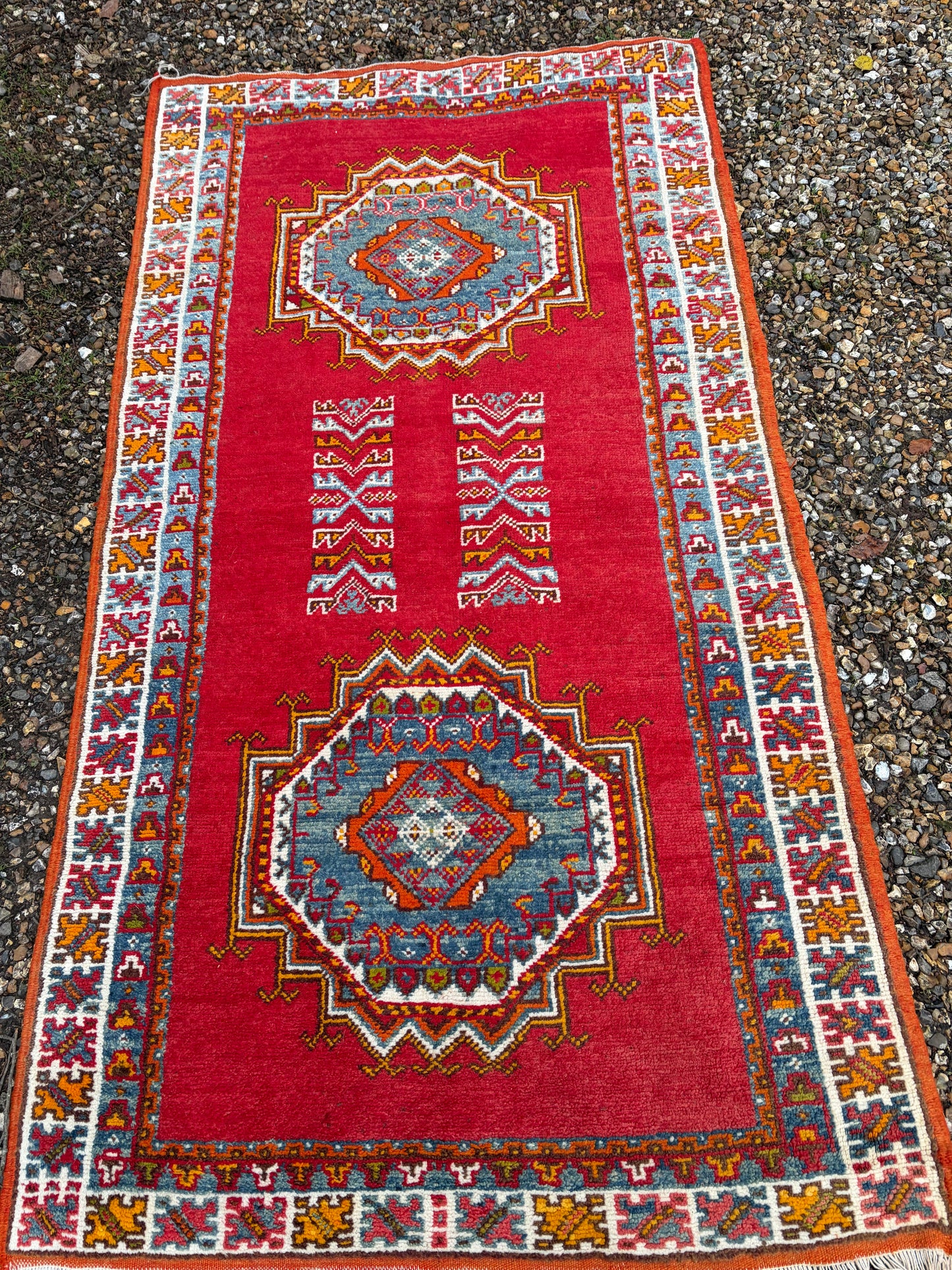 CARPET/ RUG