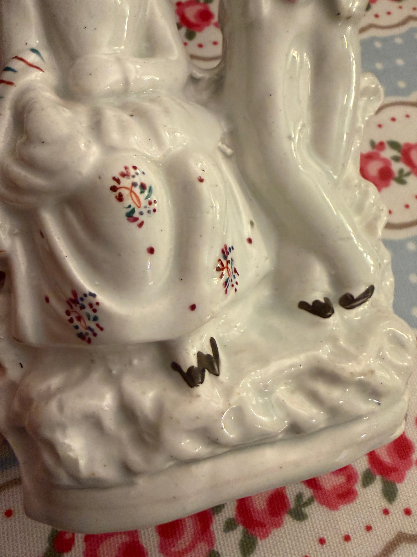 STAFFORDSHIRE COUPLE