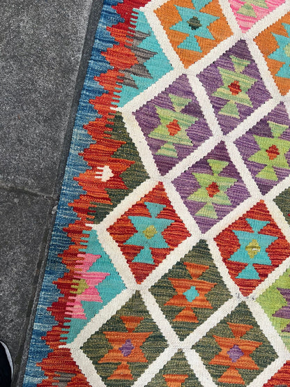 RUNNER KILIM