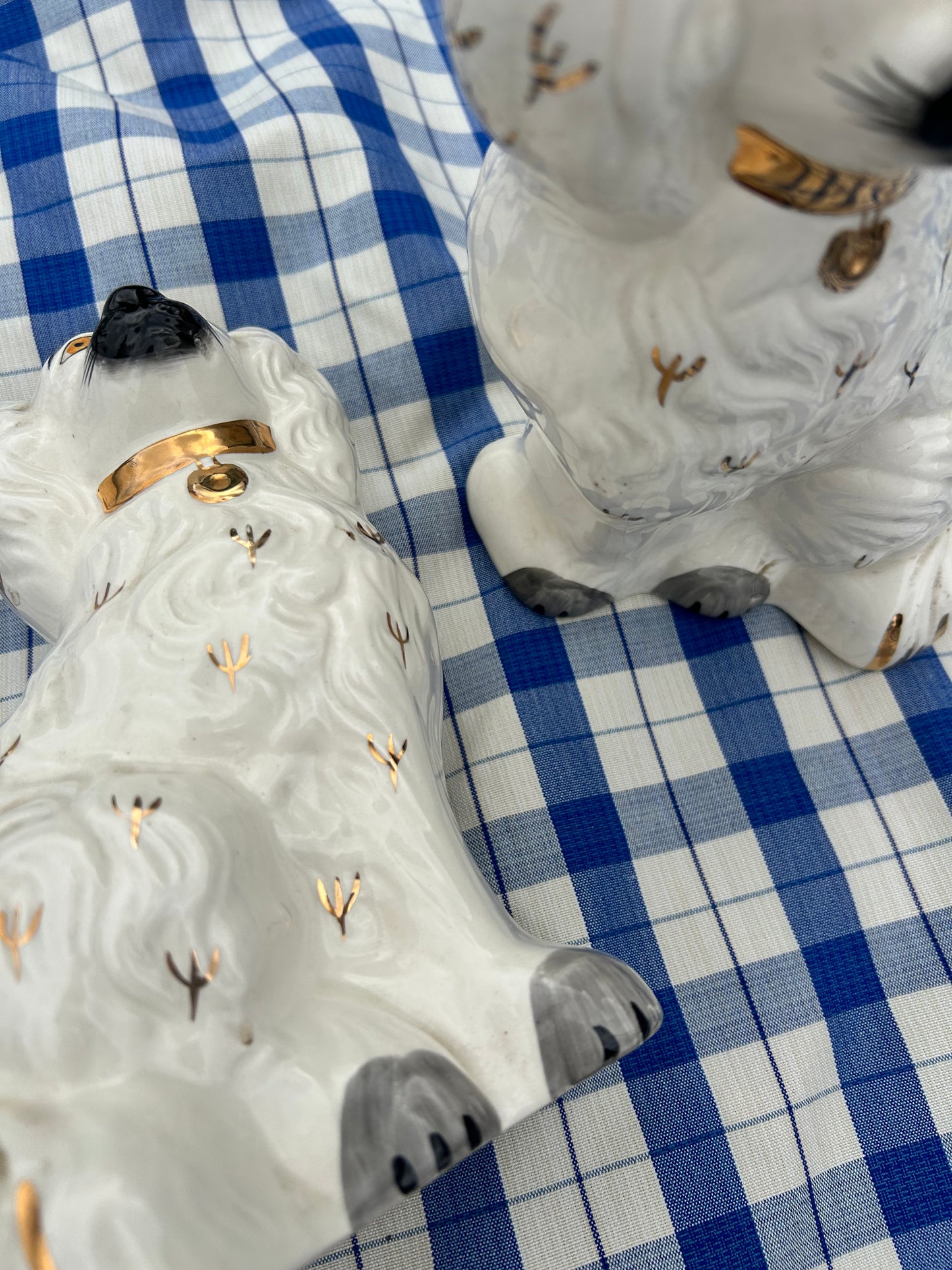 STAFFORDSHIRE SPANIELS