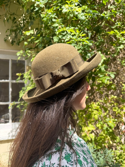 HAT