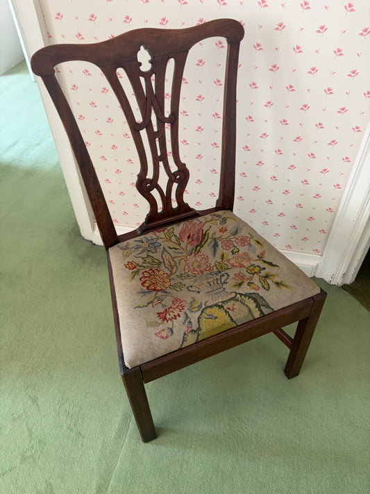 TAPESTRY SEAT CHAIR