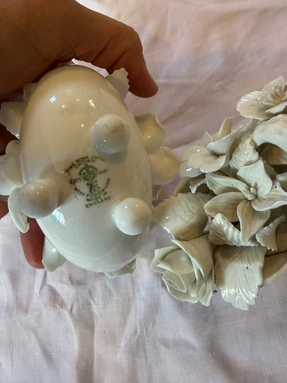 DECORATIVE FLOWER BASKETS