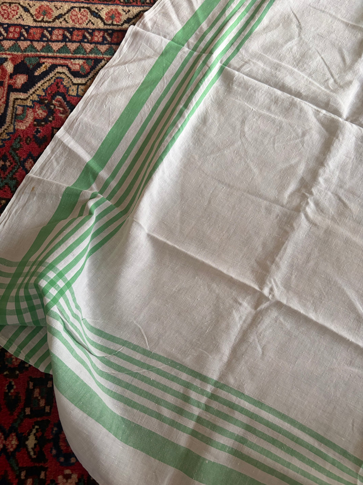 LINEN TABLECLOTH