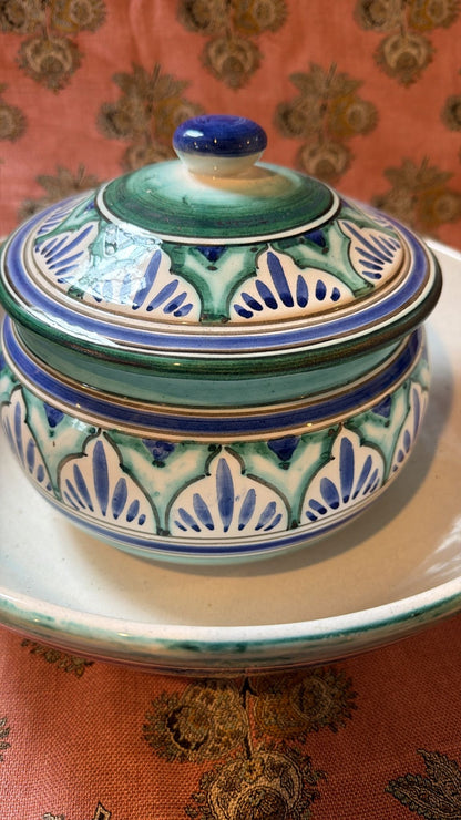 POTTERY SET