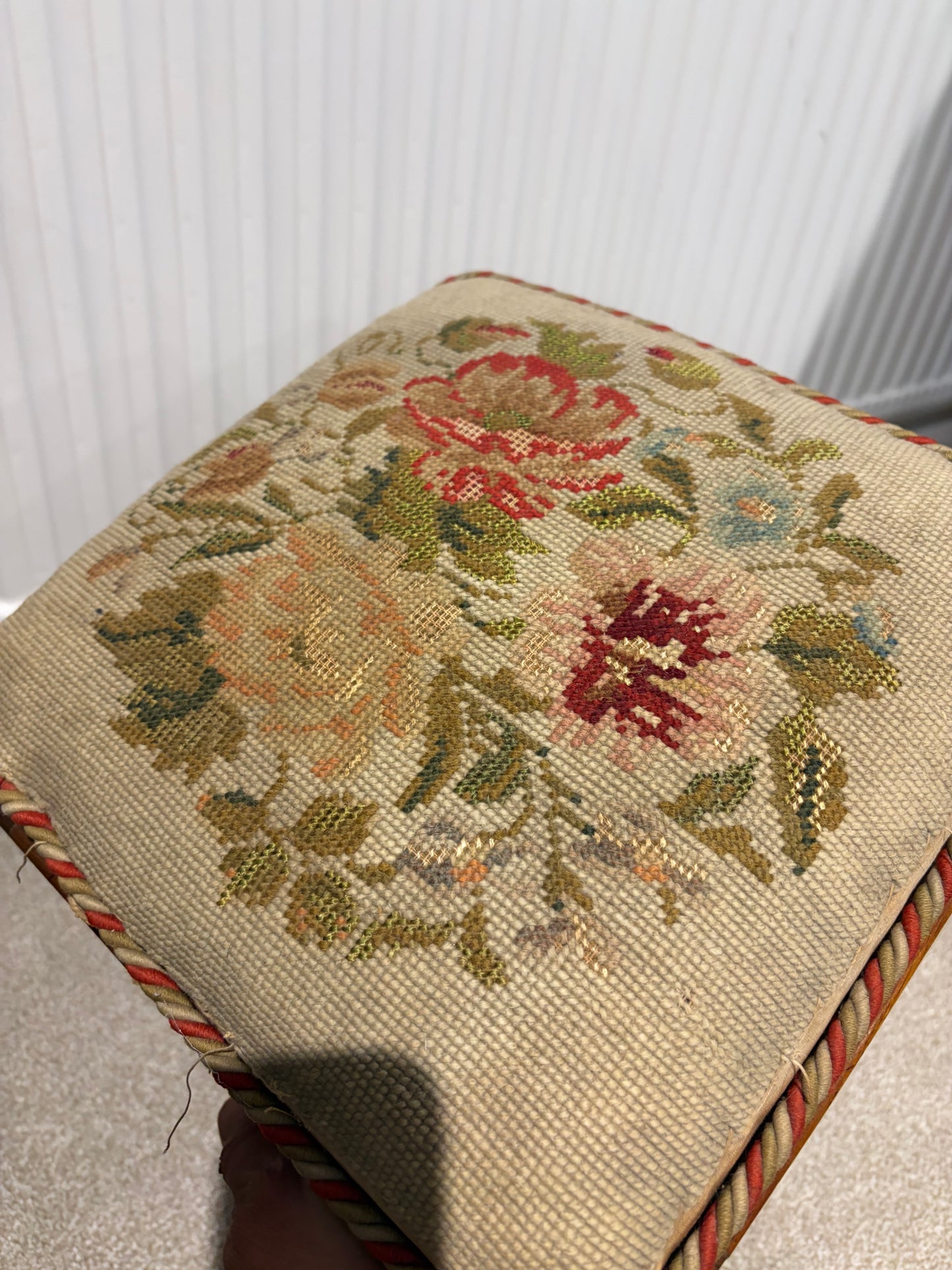 FOOTSTOOL