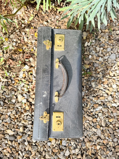 LEATHER CASE