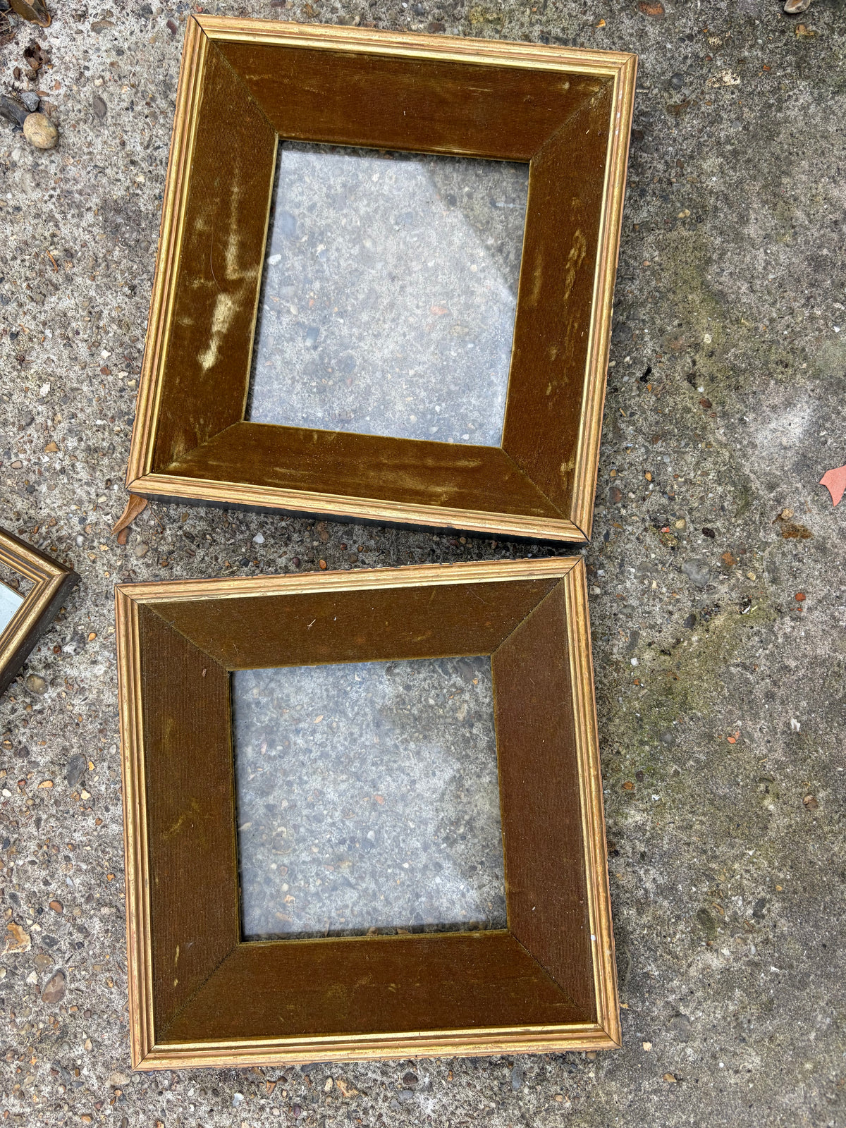 PAIR OF FRAMES