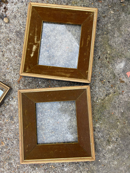 PAIR OF FRAMES