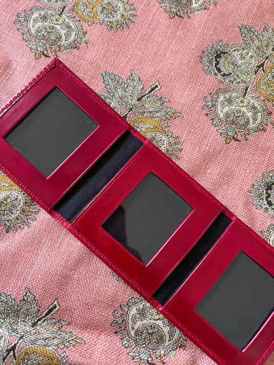 PHOTOGRAPH FRAME