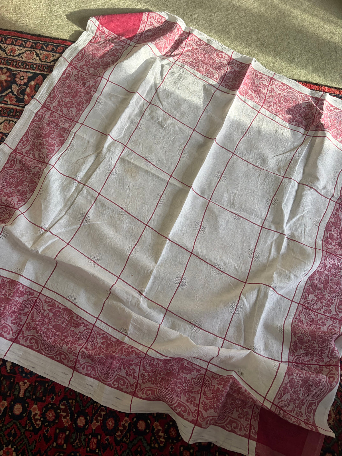 LINEN CLOTH
