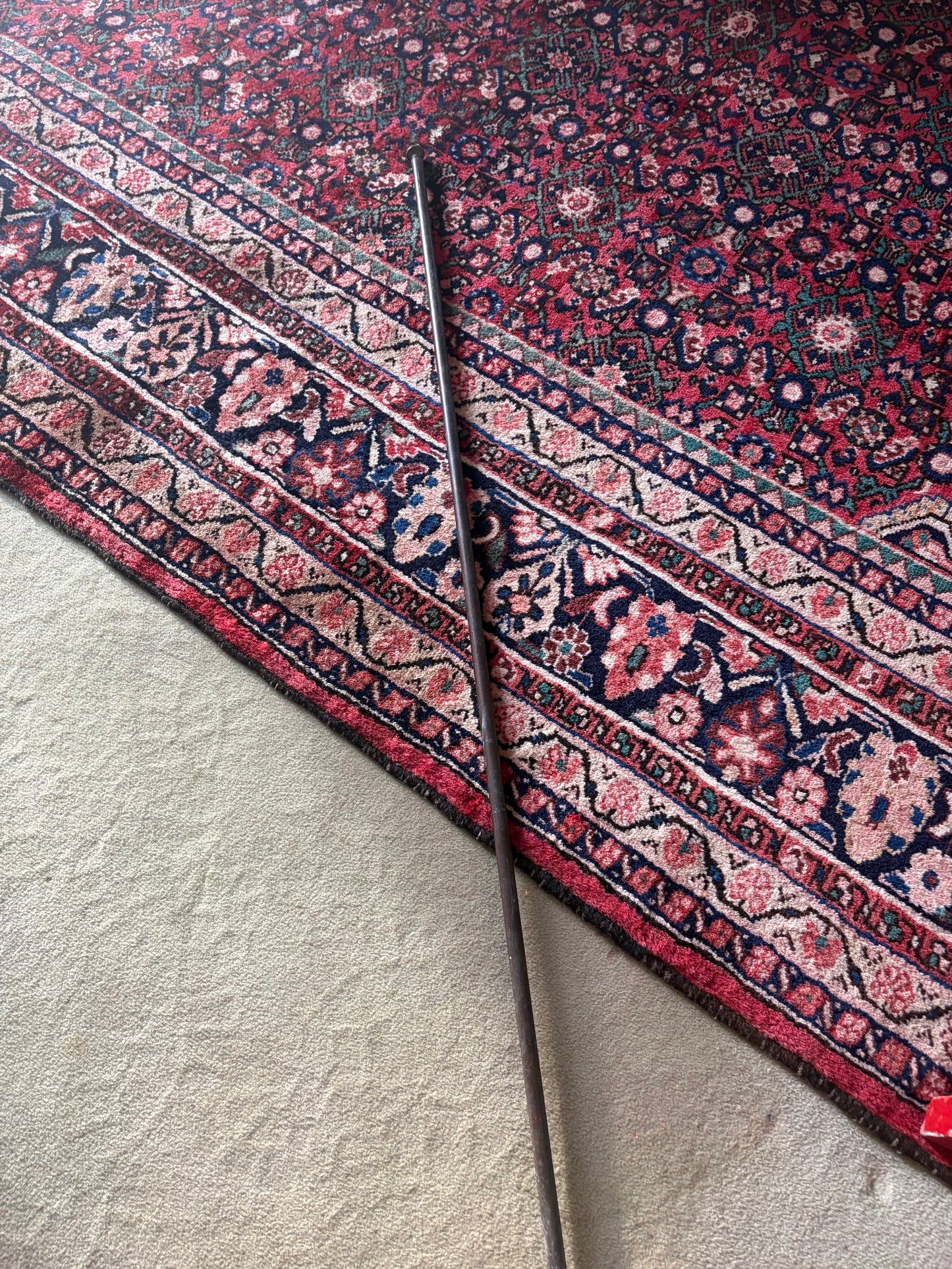 METAL CURTAIN POLE