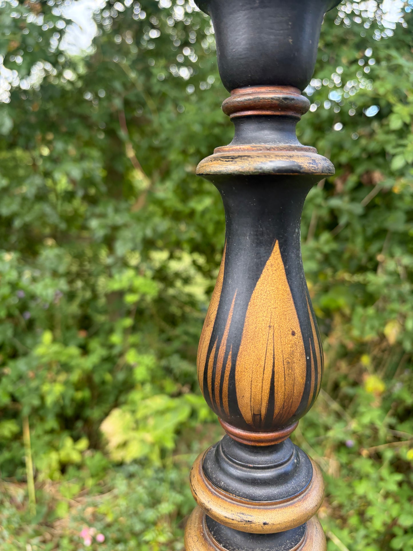 PAINTED STANDING LAMP
