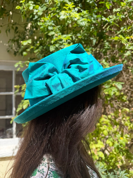 HAT