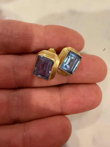 BLUE TOPAZ & GOLD