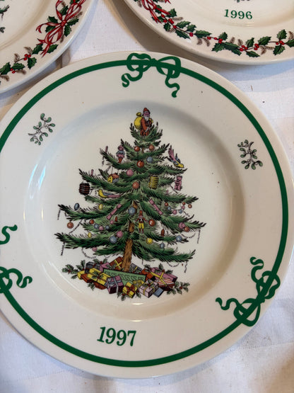 CHRISTMAS PLATES
