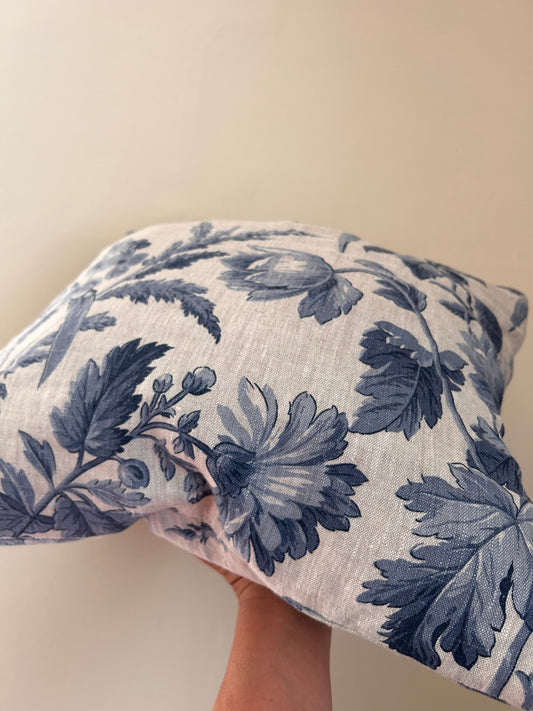 LINEN CUSHION