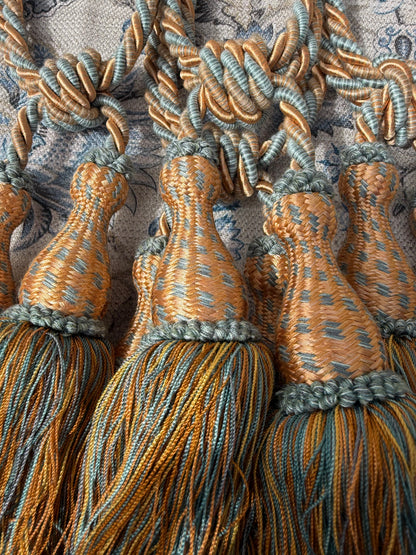 CURTAIN TIEBACKS
