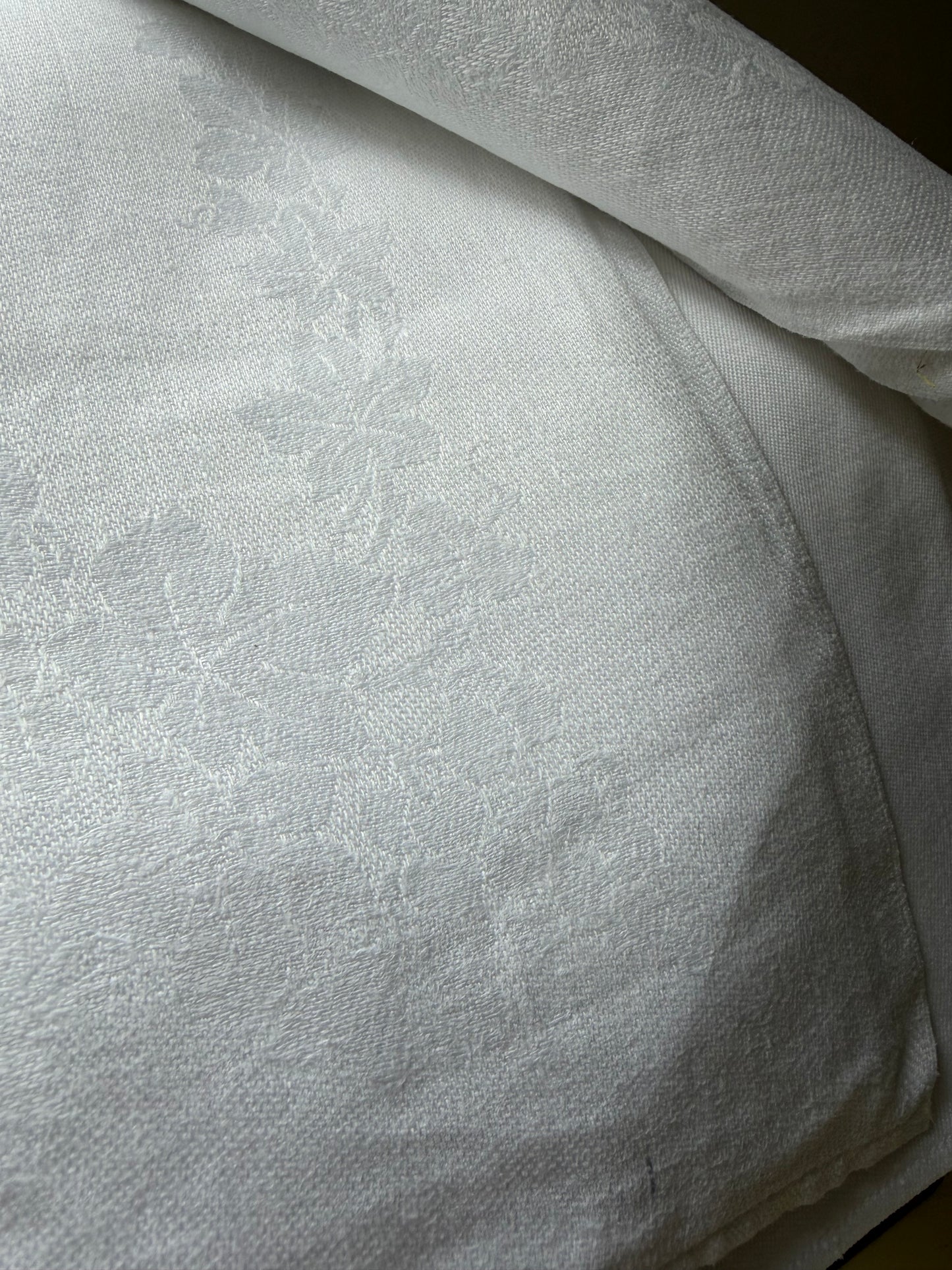 DAMASK NAPKINS